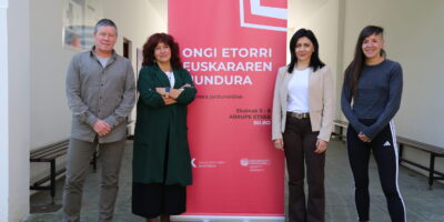 Aitor Aldasoro (Jaurlaritza), Idurre Eskisabel (Kontseilua), Sonia Rodríguez (Jaurlaritza) eta Aize Otaño (Kontseilua), jardunaldien aurkezpenean.