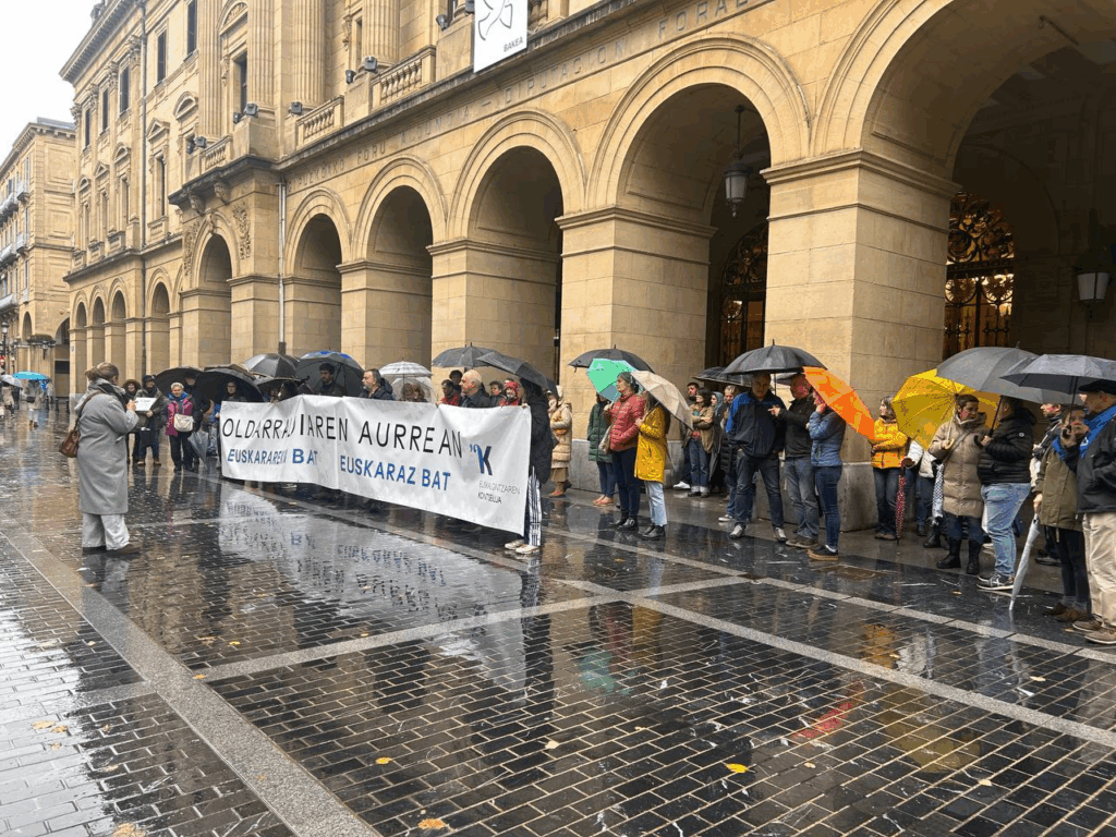 DONOSTIAKO ELKARRETARATZEA