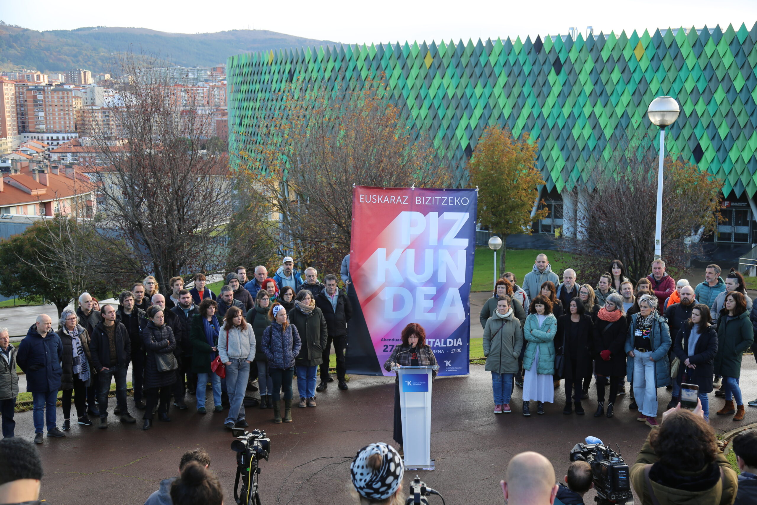 EUSKARAREN EGUNA 2025 MIRIBILLA - BILBAO ARENA